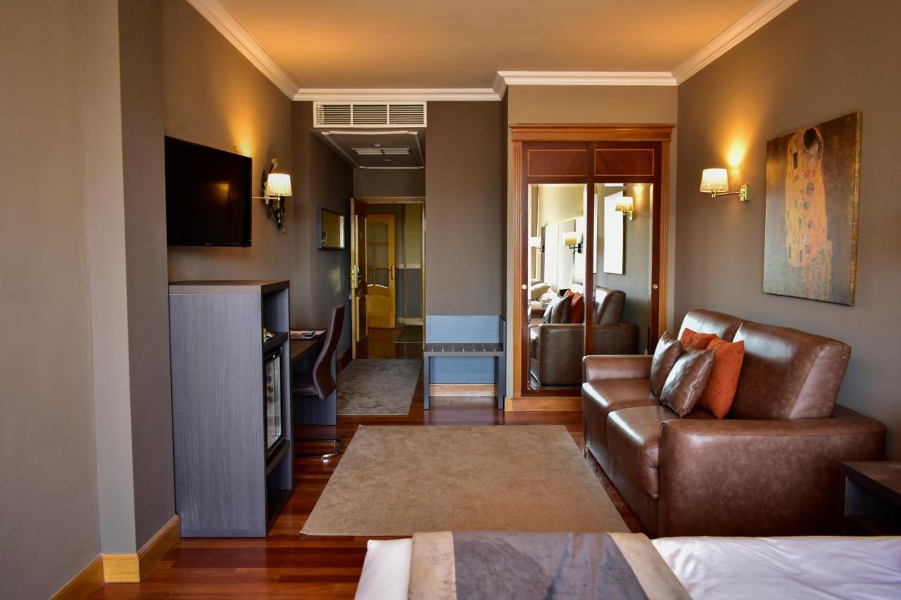 Hotel Armine Basauri Luaran gambar
