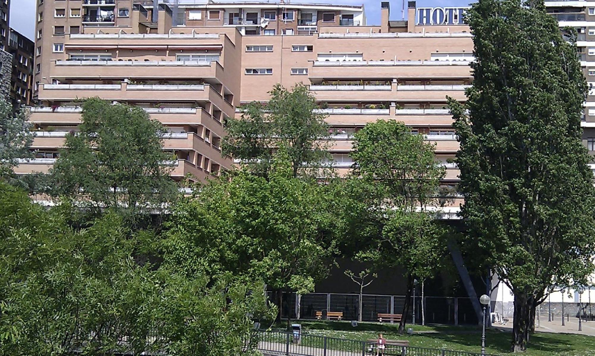 Hotel Armine Basauri Luaran gambar