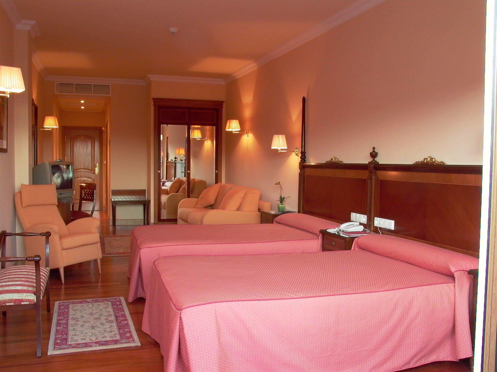 Hotel Armine Basauri Luaran gambar